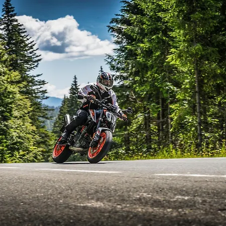 Hotel-restaurant Bike&snow Lederer Gæstehus Mühlbach am Hochkönig