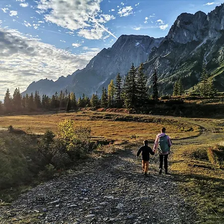 Gæstehus Hotel-restaurant Bike&snow Lederer Mühlbach am Hochkönig