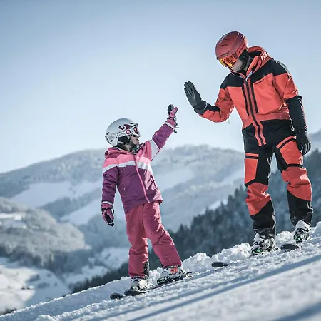 Hotel-restaurant Bike&snow Lederer