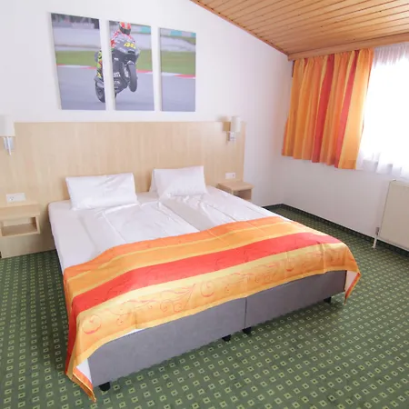 Hotel-restaurant Bike&snow Lederer Gæstehus 3*