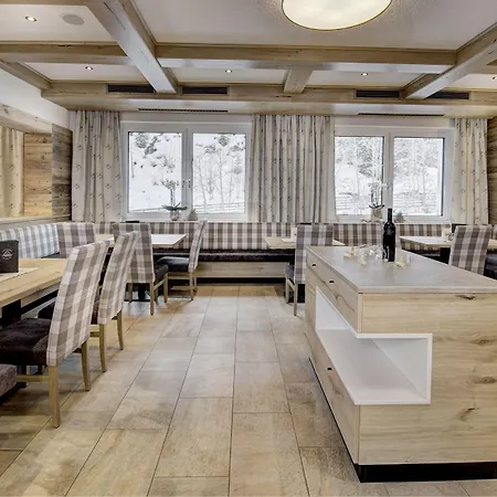 Hotel-restaurant Bike&snow Lederer Gæstehus