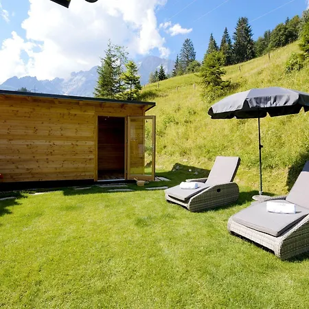 Hotel-restaurant Bike&snow Lederer