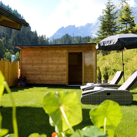 Hotel-restaurant Bike&snow Lederer 3*