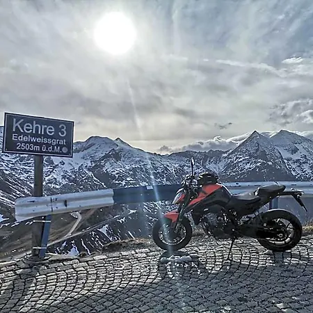 Hotel-restaurant Bike&snow Lederer