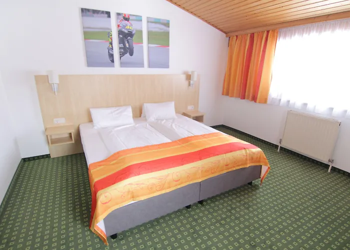 Hotel-restaurant Bike&snow Lederer Vendégház 3*